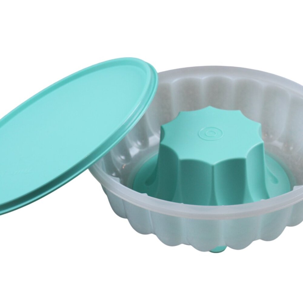 Tupperware Jello Mold Round Ring Teal Sheer Gelatin Dessert NEW NOS